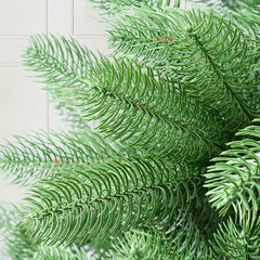 Salcar Artificial Christmas Tree made of 100% PE – Realistic fir branches, dense look &amp; stable metal stand – 150 / 180 / 210 cm